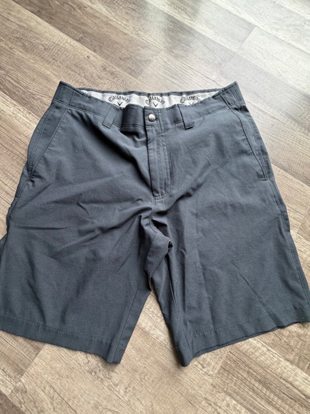Callaway Mens Golf Shorts Size 32 Gray Lightweight Stretch Comfort Fit
